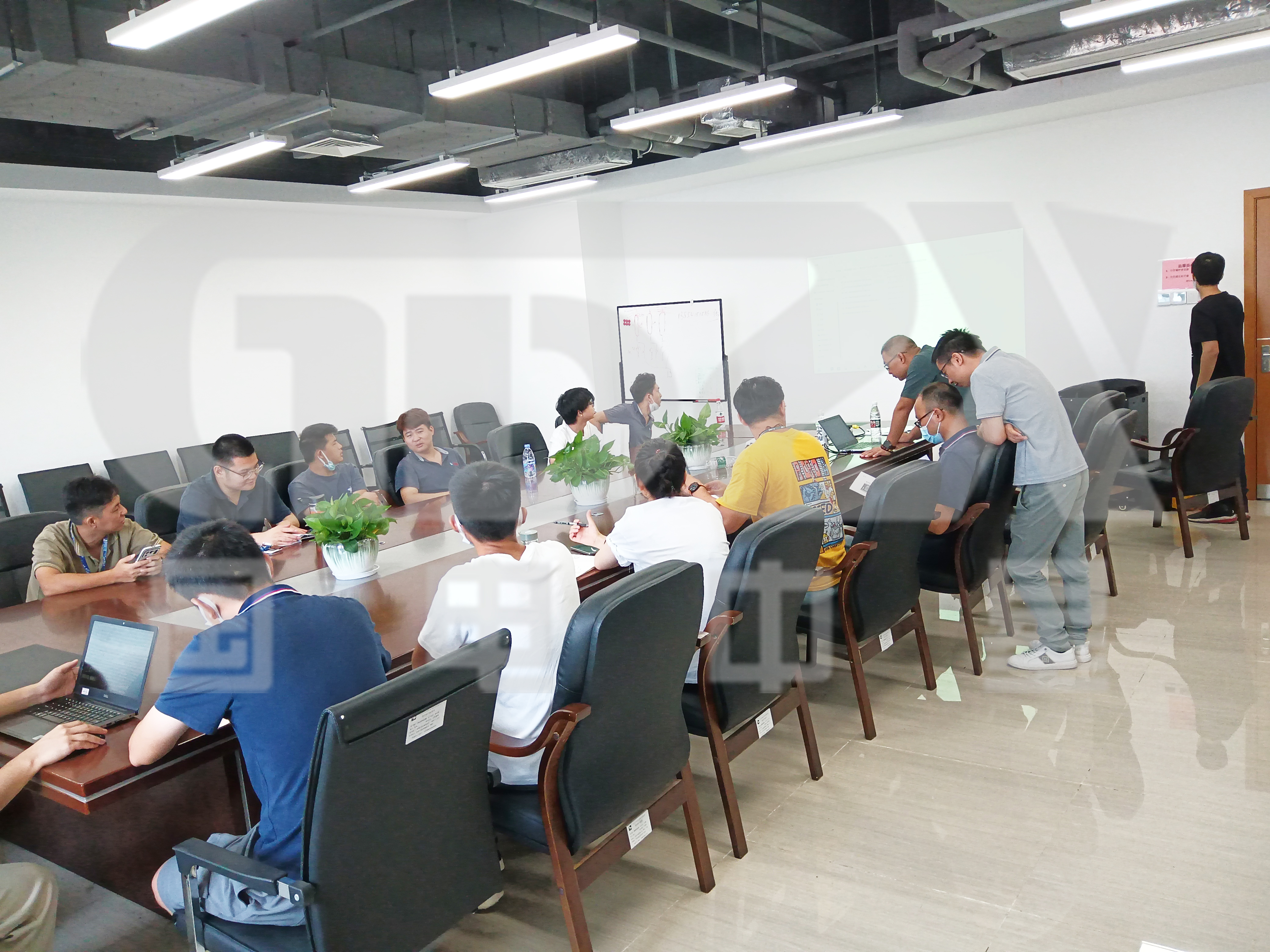 電力測試設備培訓現(xiàn)場3.jpg 電力測試設備培訓現(xiàn)場3.jpg